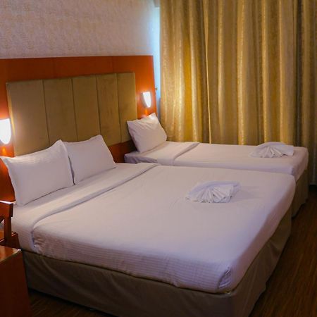Boonmax Hotel Dubai Exterior foto
