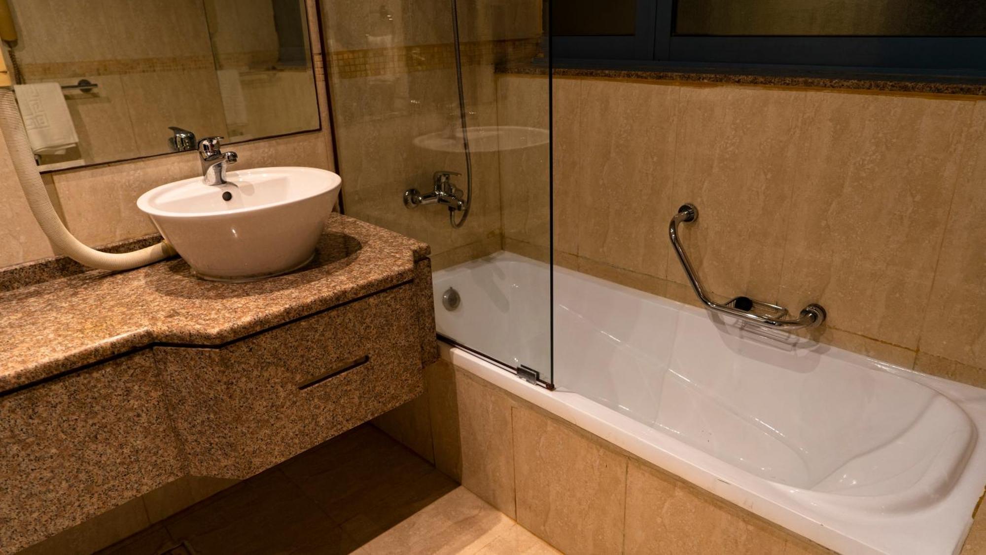 Boonmax Hotel Dubai Zimmer foto